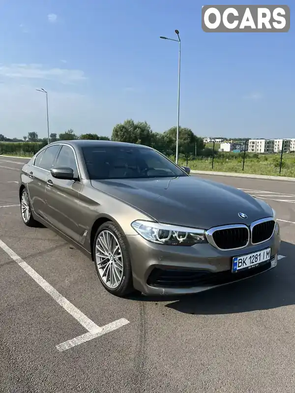 Седан BMW 5 Series 2018 2 л. Автомат обл. Рівненська, Рівне - Фото 1/21