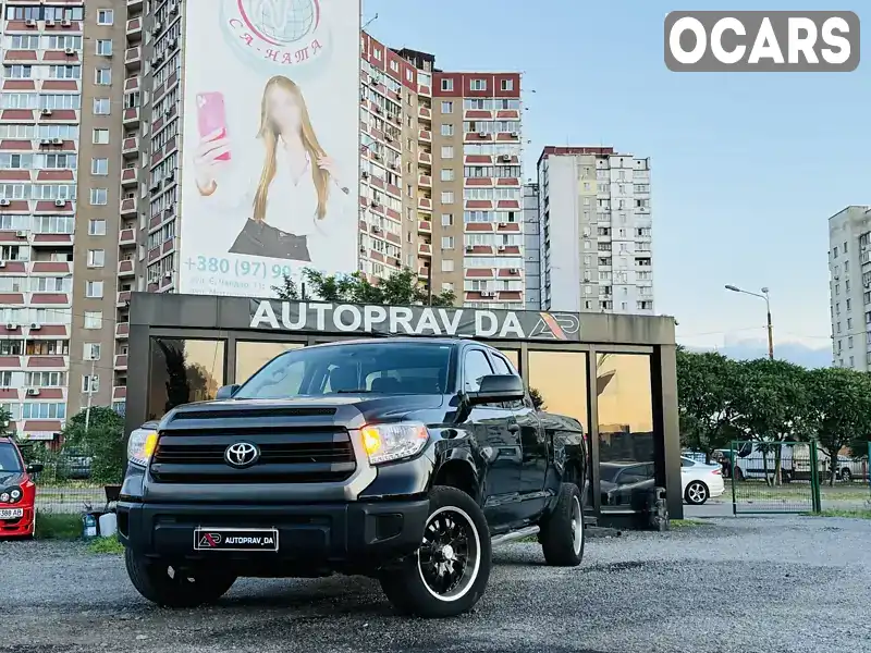 Пикап Toyota Tundra 2016 4.6 л. обл. Киевская, Киев - Фото 1/21