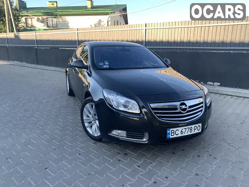 Ліфтбек Opel Insignia 2013 2 л. Автомат обл. Львівська, Львів - Фото 1/18