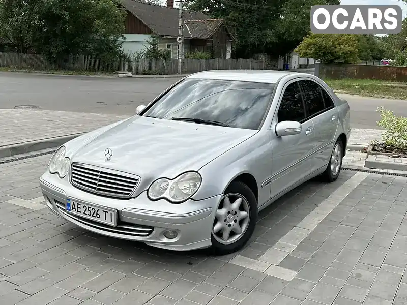 Седан Mercedes-Benz C-Class 2002 1.8 л. Автомат обл. Ивано-Франковская, Коломыя - Фото 1/7