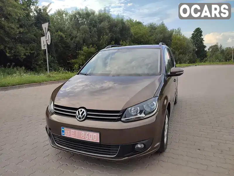 Мінівен Volkswagen Touran 2011 1.6 л. Автомат обл. Львівська, Броди - Фото 1/21