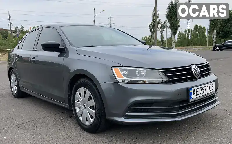 Седан Volkswagen Jetta 2015 2 л. Автомат обл. Дніпропетровська, Кривий Ріг - Фото 1/20