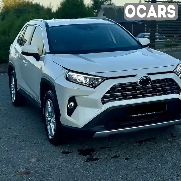 Внедорожник / Кроссовер Toyota RAV4 2019 1.99 л. Автомат обл. Сумская, Сумы - Фото 1/8