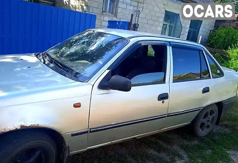 Седан Daewoo Nexia 2008 1.5 л. Ручная / Механика обл. Днепропетровская, Пятихатки - Фото 1/7