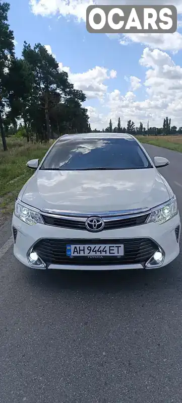 Седан Toyota Camry 2015 2.49 л. Автомат обл. Київська, Буча - Фото 1/21