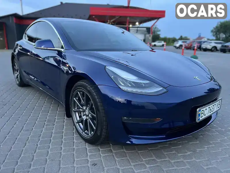 Седан Tesla Model 3 2018 null_content л. Автомат обл. Львівська, Львів - Фото 1/19