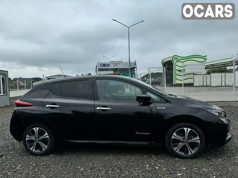 Хэтчбек Nissan Leaf 2018 null_content л. обл. Волынская, Нововолынск - Фото 1/21