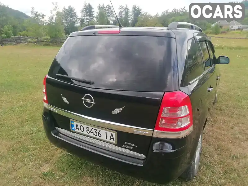 Минивэн Opel Zafira 2010 1.7 л. Ручная / Механика обл. Закарпатская, Мукачево - Фото 1/21