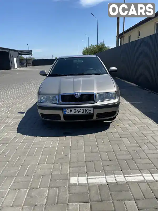 Ліфтбек Skoda Octavia 2010 1.6 л. Ручна / Механіка обл. Черкаська, Черкаси - Фото 1/21