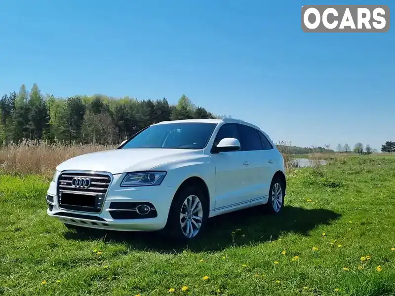 Позашляховик / Кросовер Audi Q5 2014 2 л. Автомат обл. Рівненська, Рівне - Фото 1/13