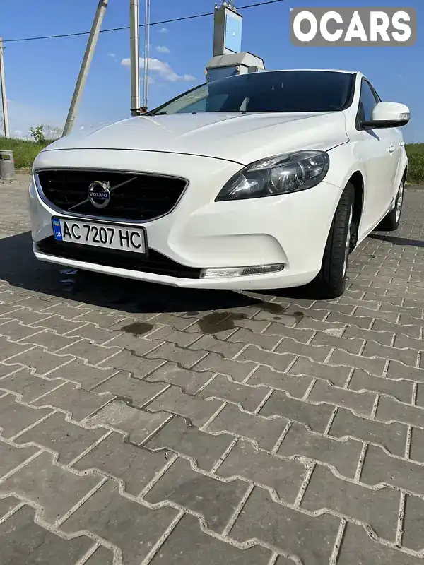 Хэтчбек Volvo V40 2013 1.56 л. Ручная / Механика обл. Волынская, Луцк - Фото 1/9