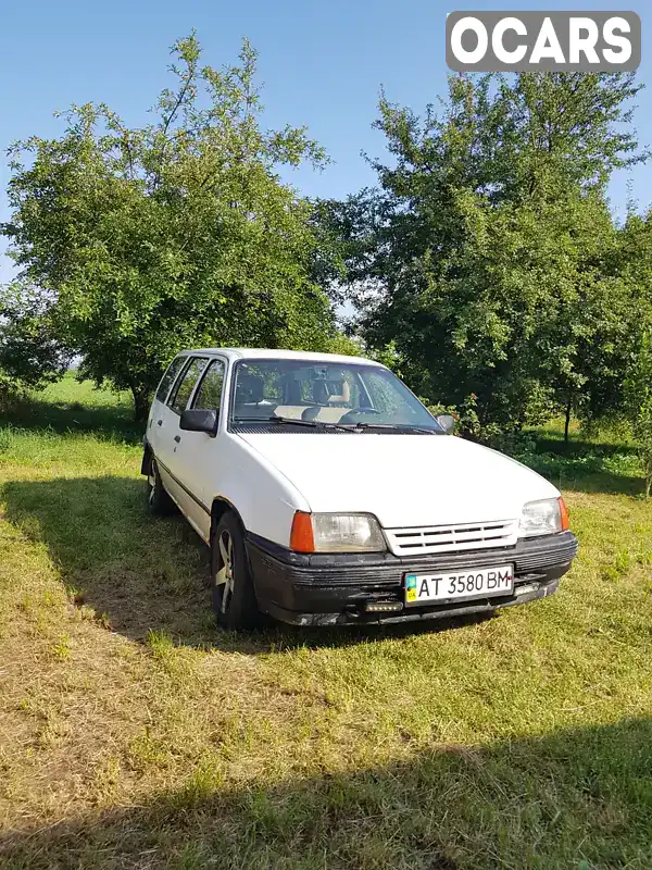 Універсал Opel Kadett 1991 1.39 л. Ручна / Механіка обл. Івано-Франківська, location.city.rozhniv - Фото 1/13