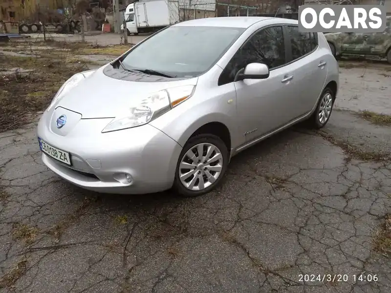 Хэтчбек Nissan Leaf 2015 null_content л. Вариатор обл. Черниговская, Чернигов - Фото 1/16