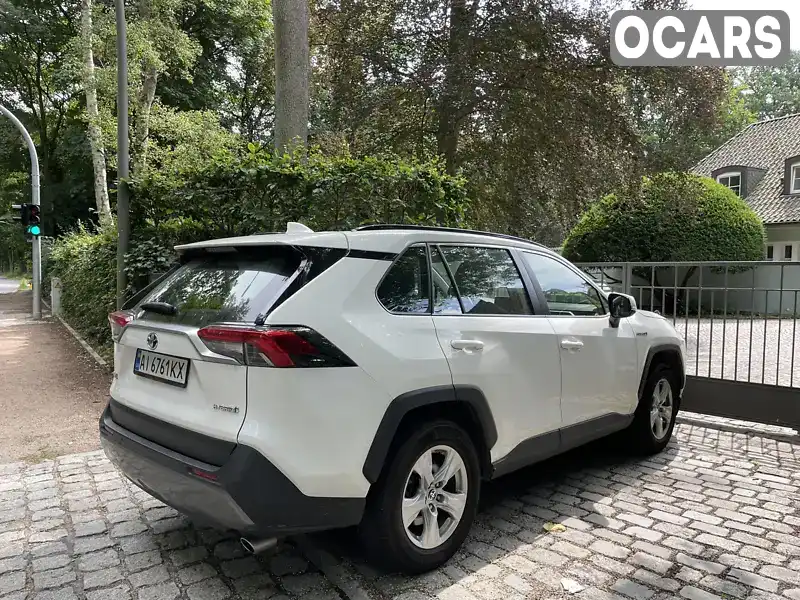 Позашляховик / Кросовер Toyota RAV4 2020 2.49 л. Варіатор обл. Київська, Київ - Фото 1/21