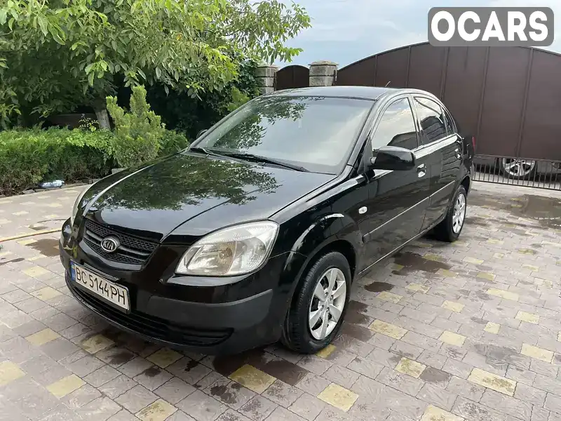 Седан Kia Rio 2008 1.4 л. Ручная / Механика обл. Ровенская, Дубно - Фото 1/14