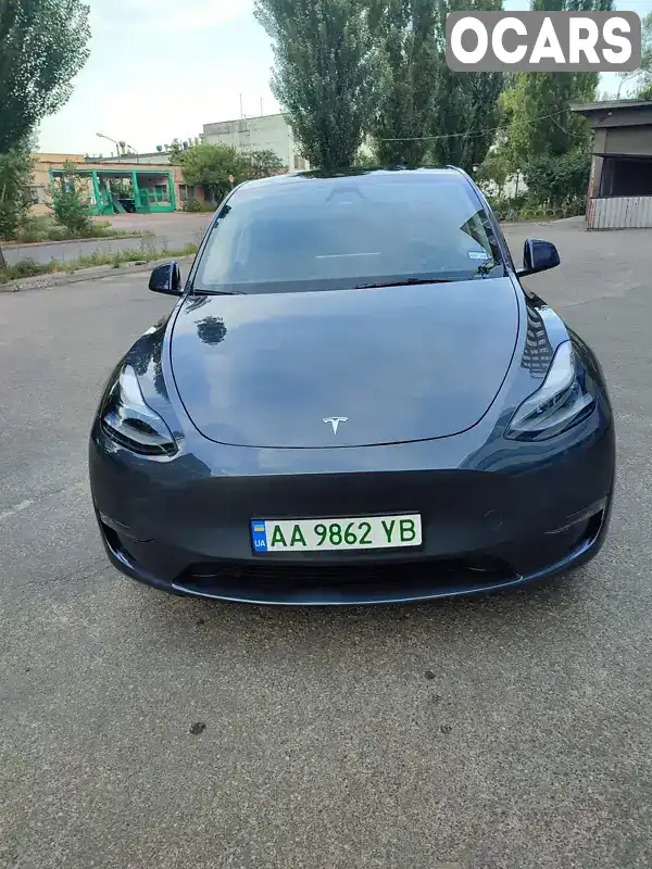 Внедорожник / Кроссовер Tesla Model Y 2023 null_content л. обл. Киевская, Киев - Фото 1/21