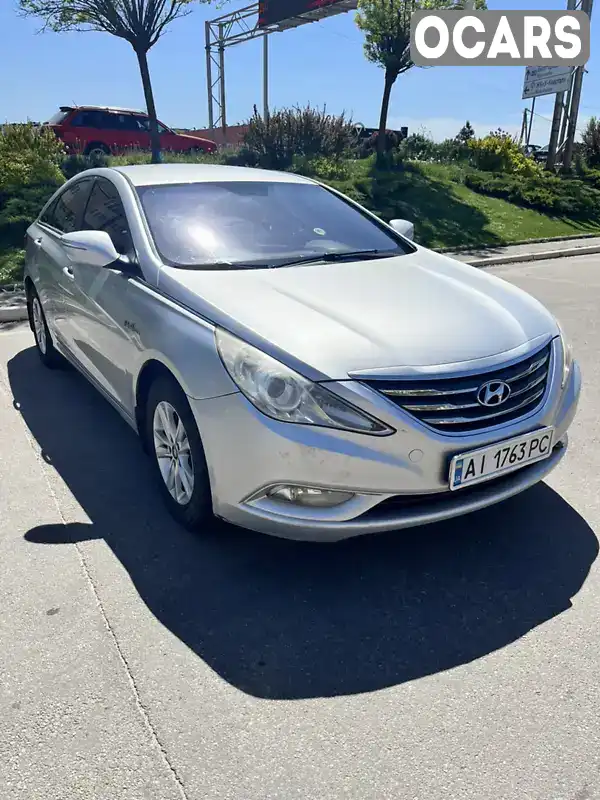 Седан Hyundai Sonata 2011 2 л. Автомат обл. Київська, Київ - Фото 1/13