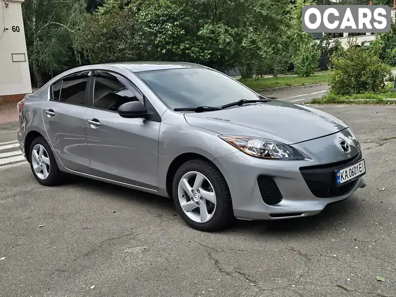 Седан Mazda 3 2013 2 л. Автомат обл. Київська, Київ - Фото 1/21