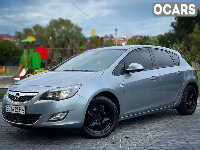 Хэтчбек Opel Astra 2010 1.4 л. Ручная / Механика обл. Тернопольская, Тернополь - Фото 1/21