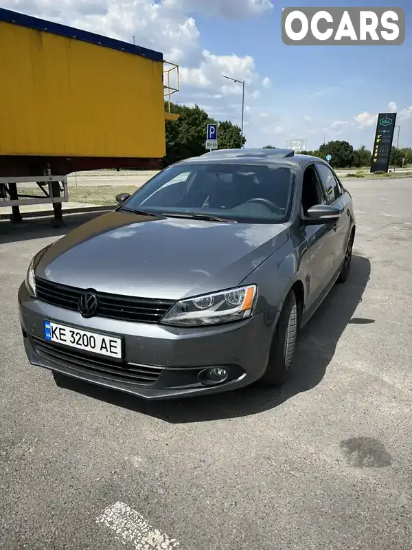 Седан Volkswagen Jetta 2012 2.5 л. Автомат обл. Днепропетровская, Днепр (Днепропетровск) - Фото 1/12