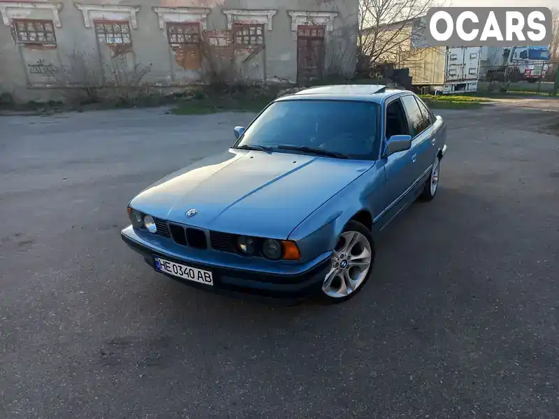 Седан BMW 5 Series 1992 2.5 л. Ручна / Механіка обл. Миколаївська, Первомайськ - Фото 1/17