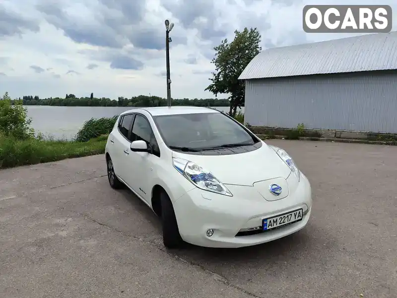 Хэтчбек Nissan Leaf 2017 null_content л. Автомат обл. Житомирская, Бердичев - Фото 1/21