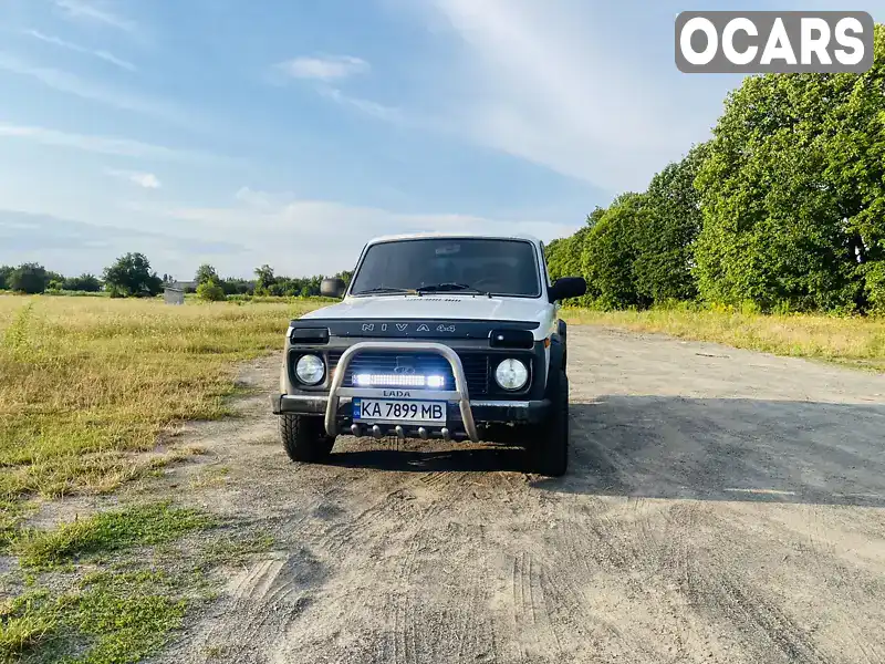 Позашляховик / Кросовер ВАЗ / Lada 21214 / 4x4 2011 1.69 л. Ручна / Механіка обл. Житомирська, Житомир - Фото 1/17