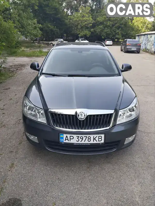 Универсал Skoda Octavia 2011 1.6 л. Ручная / Механика обл. Запорожская, Запорожье - Фото 1/13