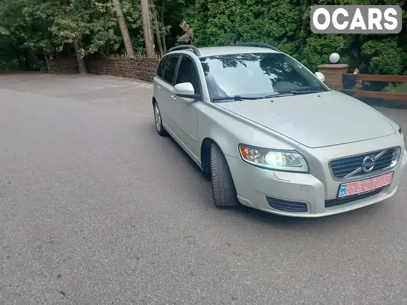 Универсал Volvo V50 2011 1.6 л. Ручная / Механика обл. Киевская, Бровары - Фото 1/12