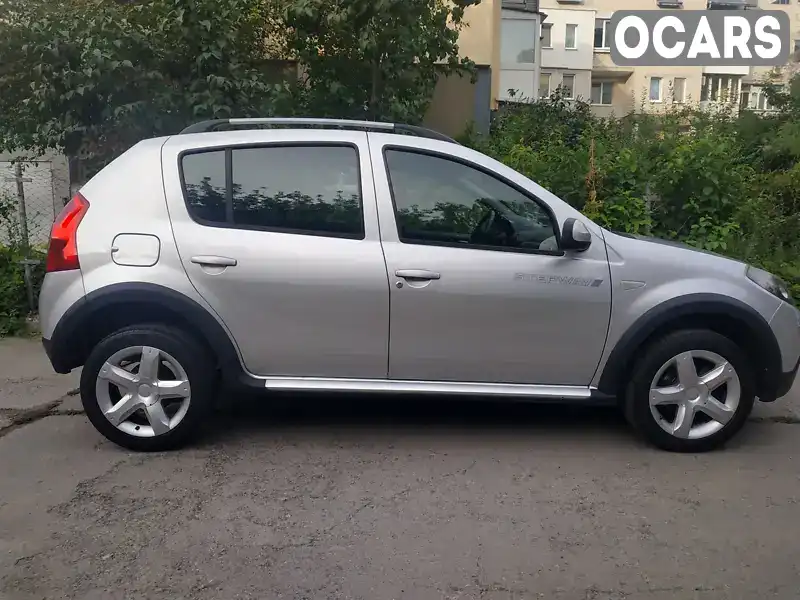 Хэтчбек Dacia Sandero 2011 1.6 л. Ручная / Механика обл. Винницкая, Винница - Фото 1/21