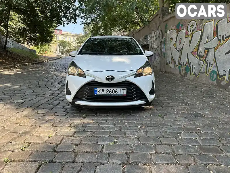 Хэтчбек Toyota Yaris 2019 1.5 л. Автомат обл. Одесская, Одесса - Фото 1/21