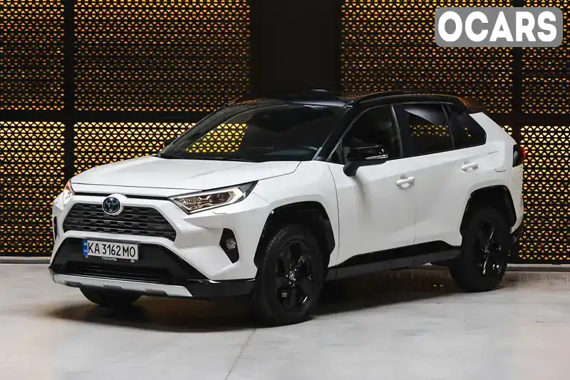 Внедорожник / Кроссовер Toyota RAV4 2020 2.49 л. Вариатор обл. Волынская, Луцк - Фото 1/21