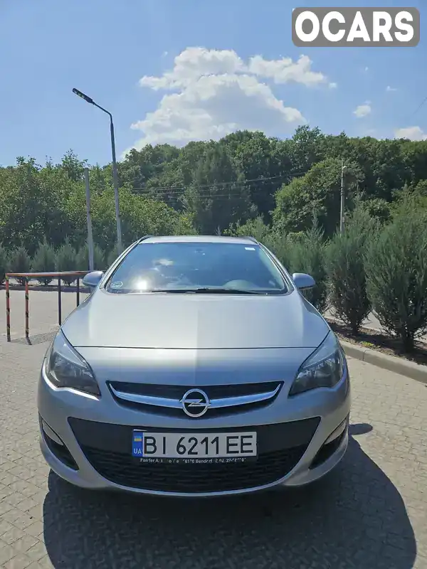 Универсал Opel Astra 2015 1.6 л. Ручная / Механика обл. Полтавская, Полтава - Фото 1/21