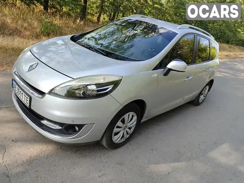 Минивэн Renault Grand Scenic 2013 1.6 л. Ручная / Механика обл. Днепропетровская, Днепр (Днепропетровск) - Фото 1/21