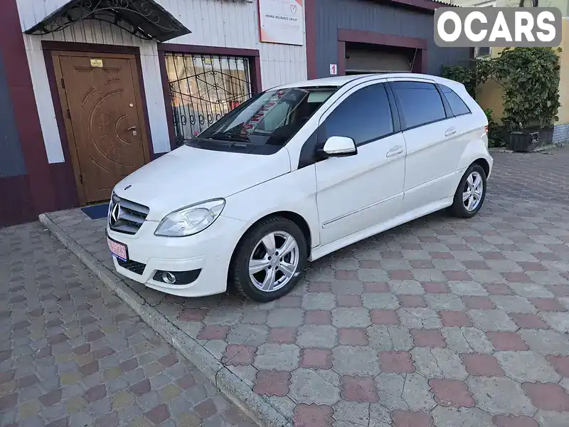 Хетчбек Mercedes-Benz B-Class 2010 2 л. Автомат обл. Івано-Франківська, Калуш - Фото 1/21