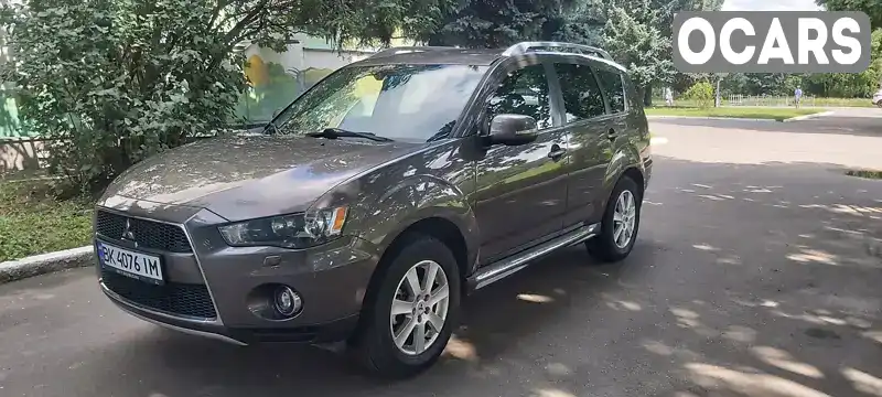 Позашляховик / Кросовер Mitsubishi Outlander 2010 2 л. Ручна / Механіка обл. Рівненська, Рівне - Фото 1/21