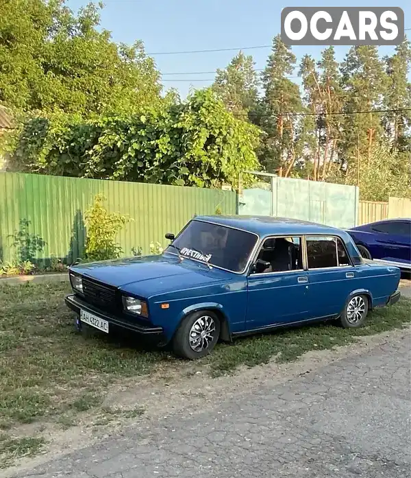 Седан ВАЗ / Lada 2107 2004 1.3 л. Ручна / Механіка обл. Рівненська, Рівне - Фото 1/9