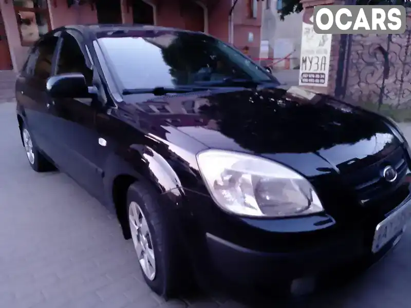 Хэтчбек Kia Rio 2005 1.4 л. Ручная / Механика обл. Ивано-Франковская, Надворная - Фото 1/9