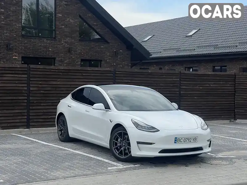 Седан Tesla Model 3 2019 null_content л. Автомат обл. Львівська, Львів - Фото 1/21