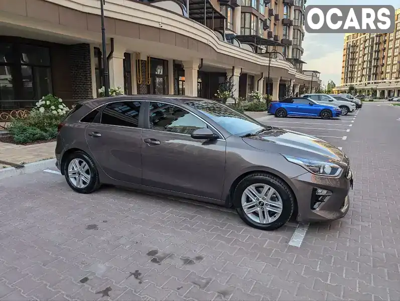 Хэтчбек Kia Ceed 2019 1.59 л. Автомат обл. Киевская, Киев - Фото 1/21