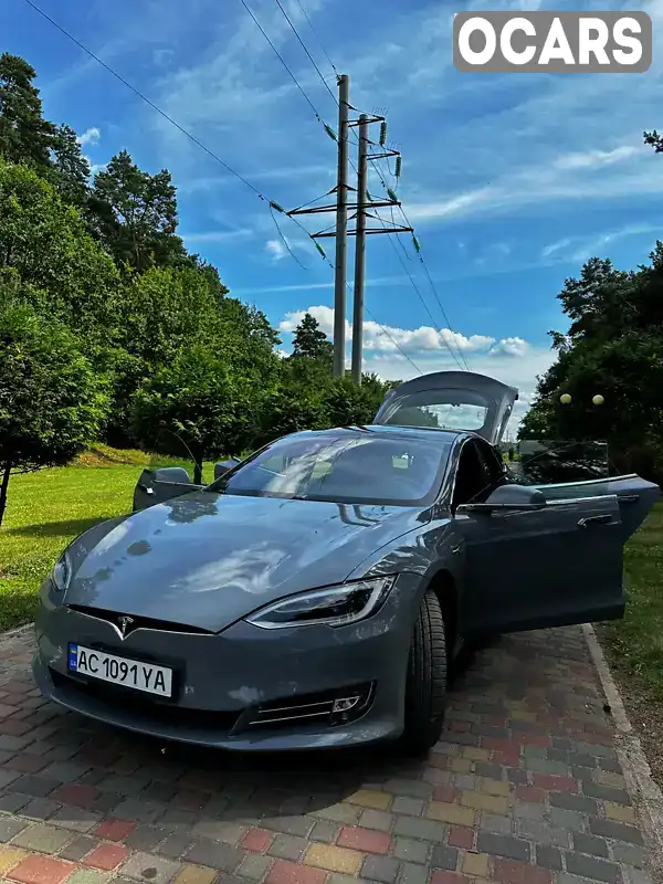 Лифтбек Tesla Model S 2018 null_content л. обл. Волынская, Нововолынск - Фото 1/21