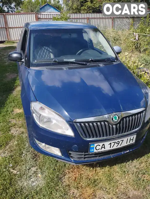 Хэтчбек Skoda Fabia 2012 1.39 л. Ручная / Механика обл. Черкасская, Умань - Фото 1/6