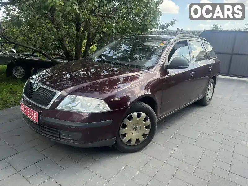 Универсал Skoda Octavia 2011 1.6 л. Ручная / Механика обл. Ровенская, Ровно - Фото 1/9