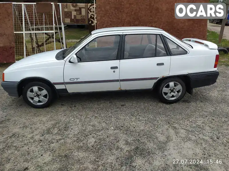 Седан Opel Kadett 1988 1.8 л. Ручна / Механіка обл. Київська, Димер - Фото 1/11