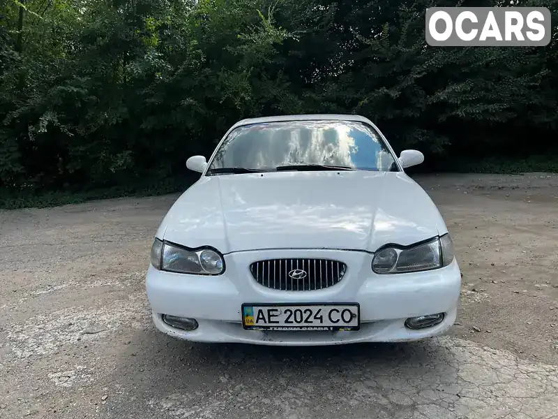 Седан Hyundai Sonata 1998 2 л. Ручна / Механіка обл. Дніпропетровська, Дніпро (Дніпропетровськ) - Фото 1/9