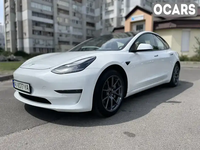 Седан Tesla Model 3 2022 null_content л. обл. Київська, Київ - Фото 1/12