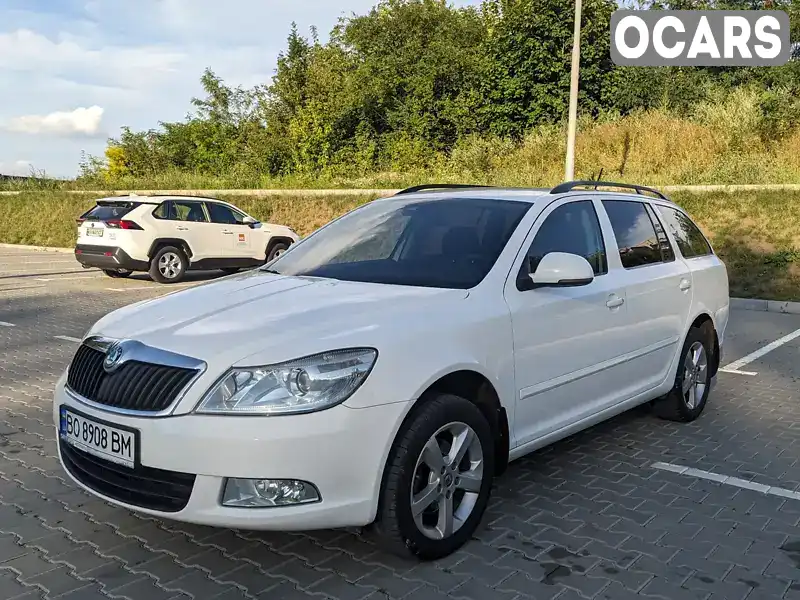 Універсал Skoda Octavia 2012 1.6 л. Ручна / Механіка обл. Тернопільська, Тернопіль - Фото 1/21