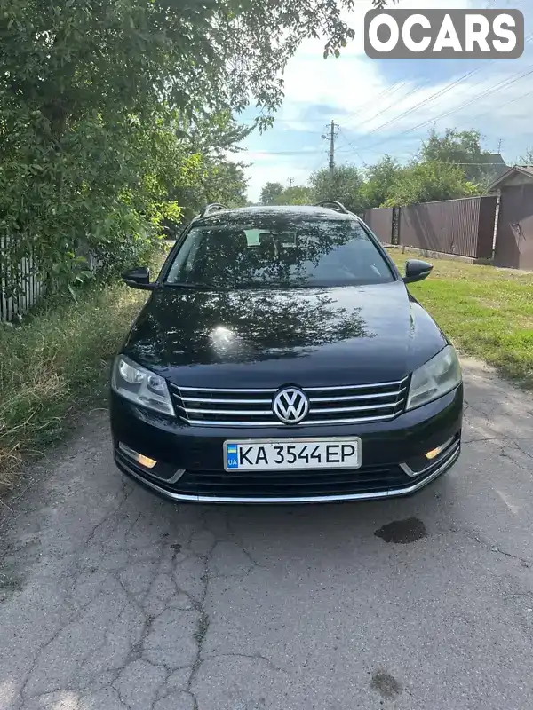 Универсал Volkswagen Passat 2012 1.6 л. Ручная / Механика обл. Киевская, Березань - Фото 1/14