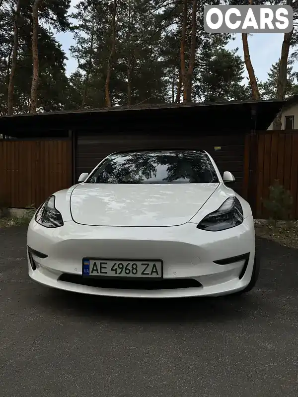 Седан Tesla Model 3 2021 null_content л. обл. Дніпропетровська, Дніпро (Дніпропетровськ) - Фото 1/17