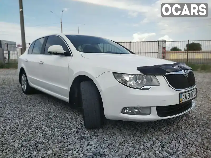 Лифтбек Skoda Superb 2012 1.8 л. обл. Киевская, Киев - Фото 1/18